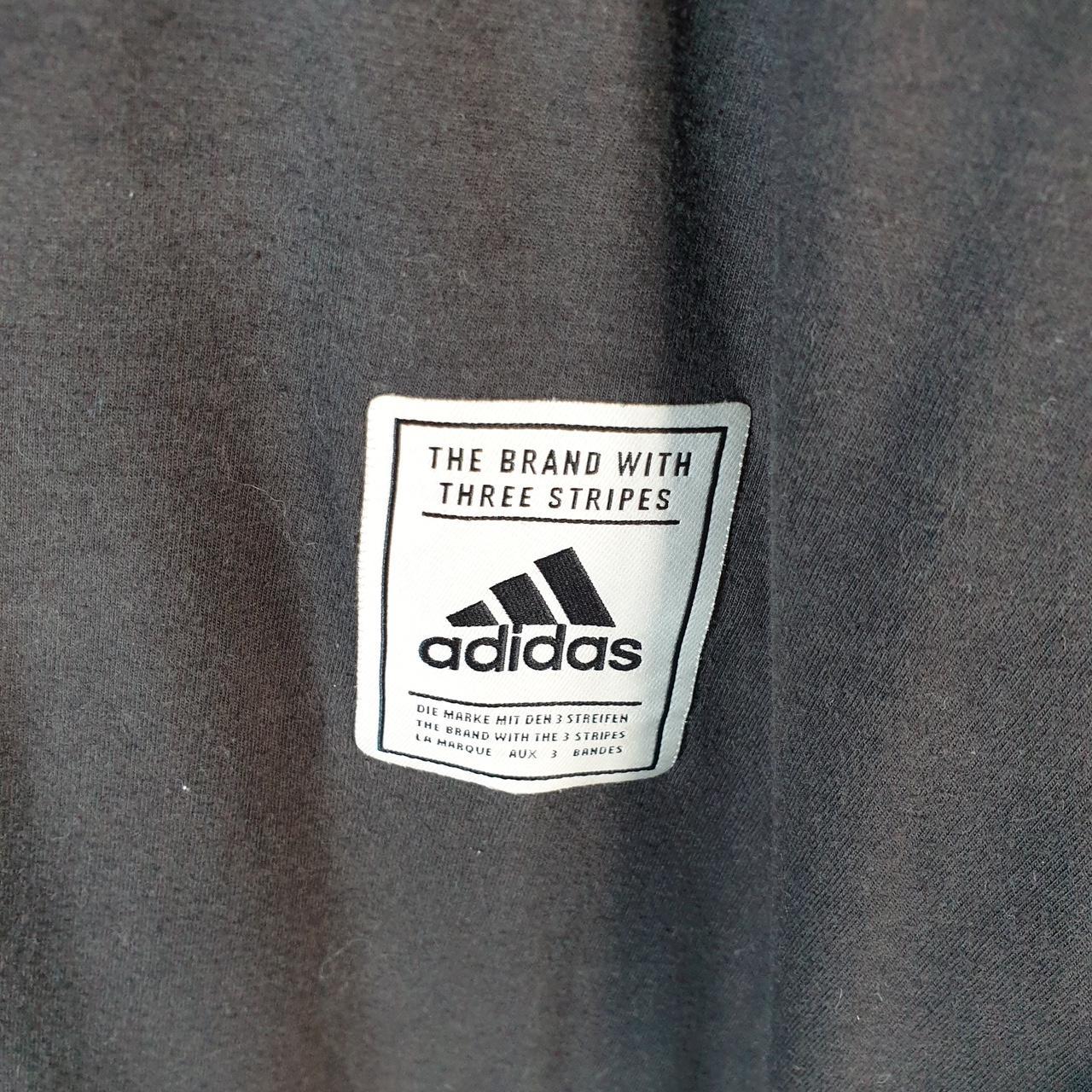 Vintage Adidas Badges T Shirt Men’s Medium Black Three Stripes Logo Athletic