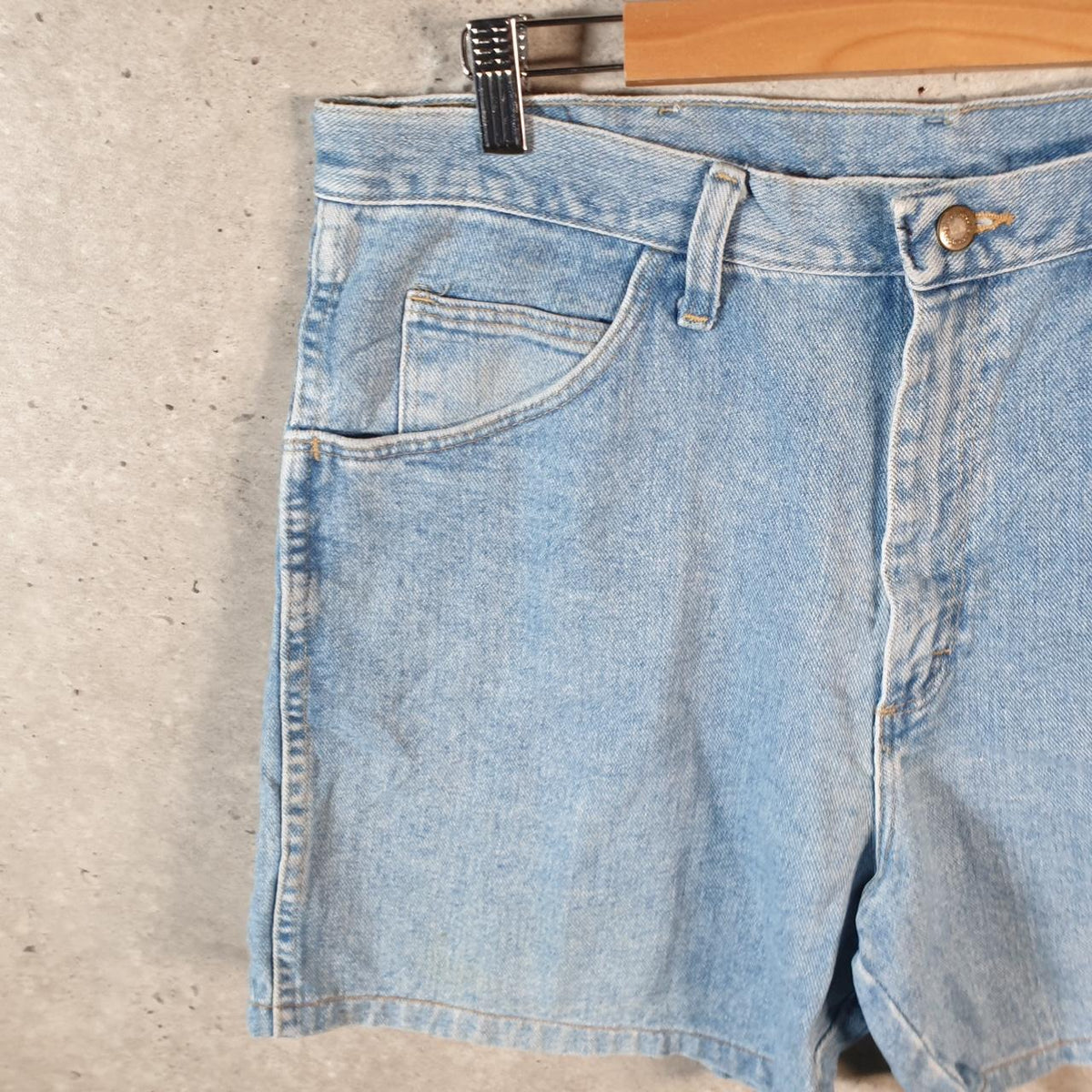 Vintage Wrangler Denim Shorts Jorts Cargo Men’s W34 Blue Baggy Cotton