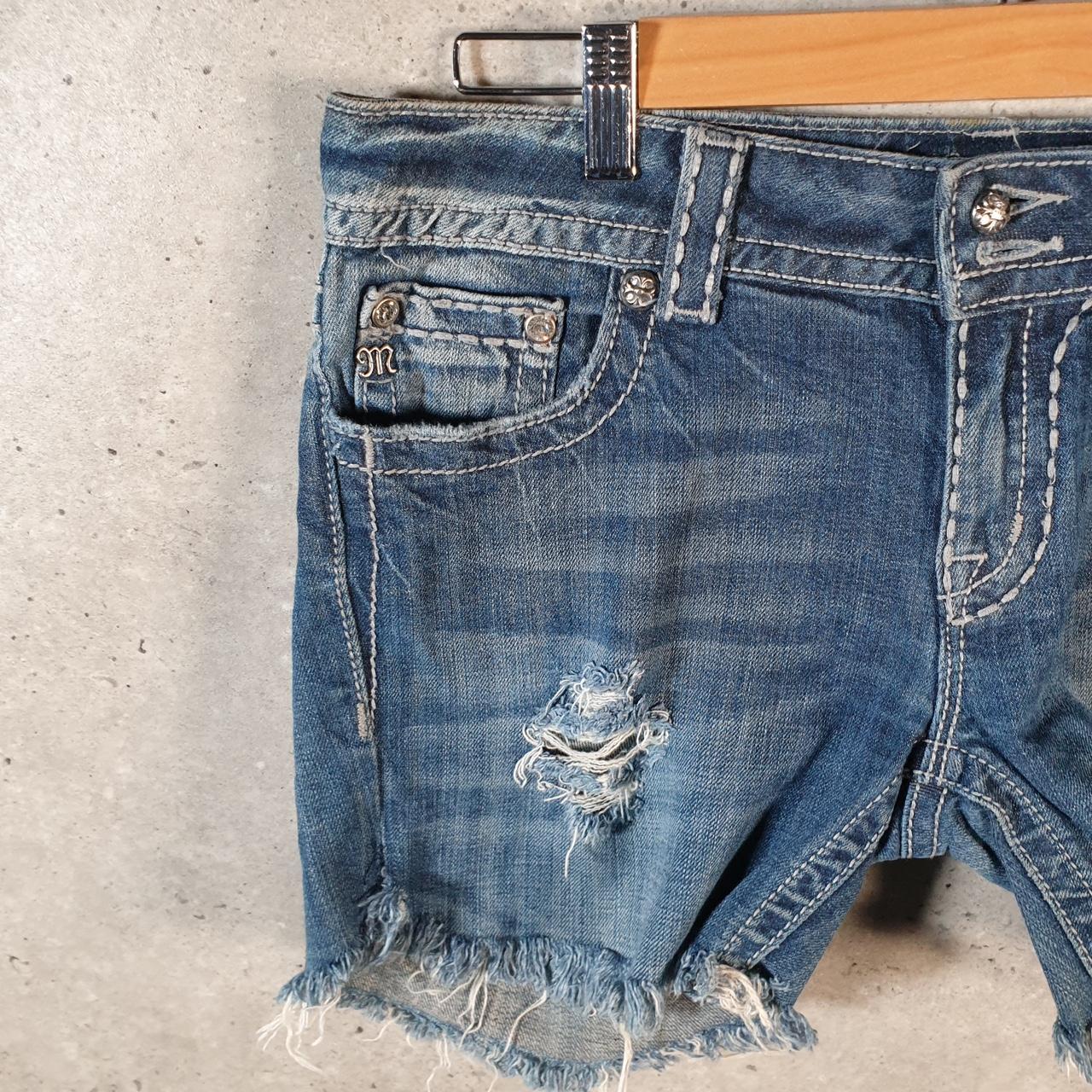 Vintage Miss Me Baggy Y2K Hip Hop Jeans Shorts Jorts Womens W30 Blue Denim Low Rise