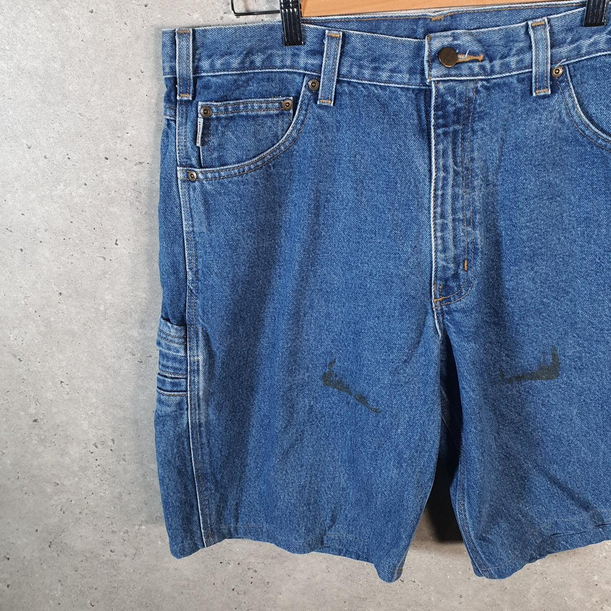 Vintage Carhartt Baggy Carpenter Shorts Jorts Cargo Men’s W36 Blue Relaxed Denim Fit Workwear Big Fish Vintage