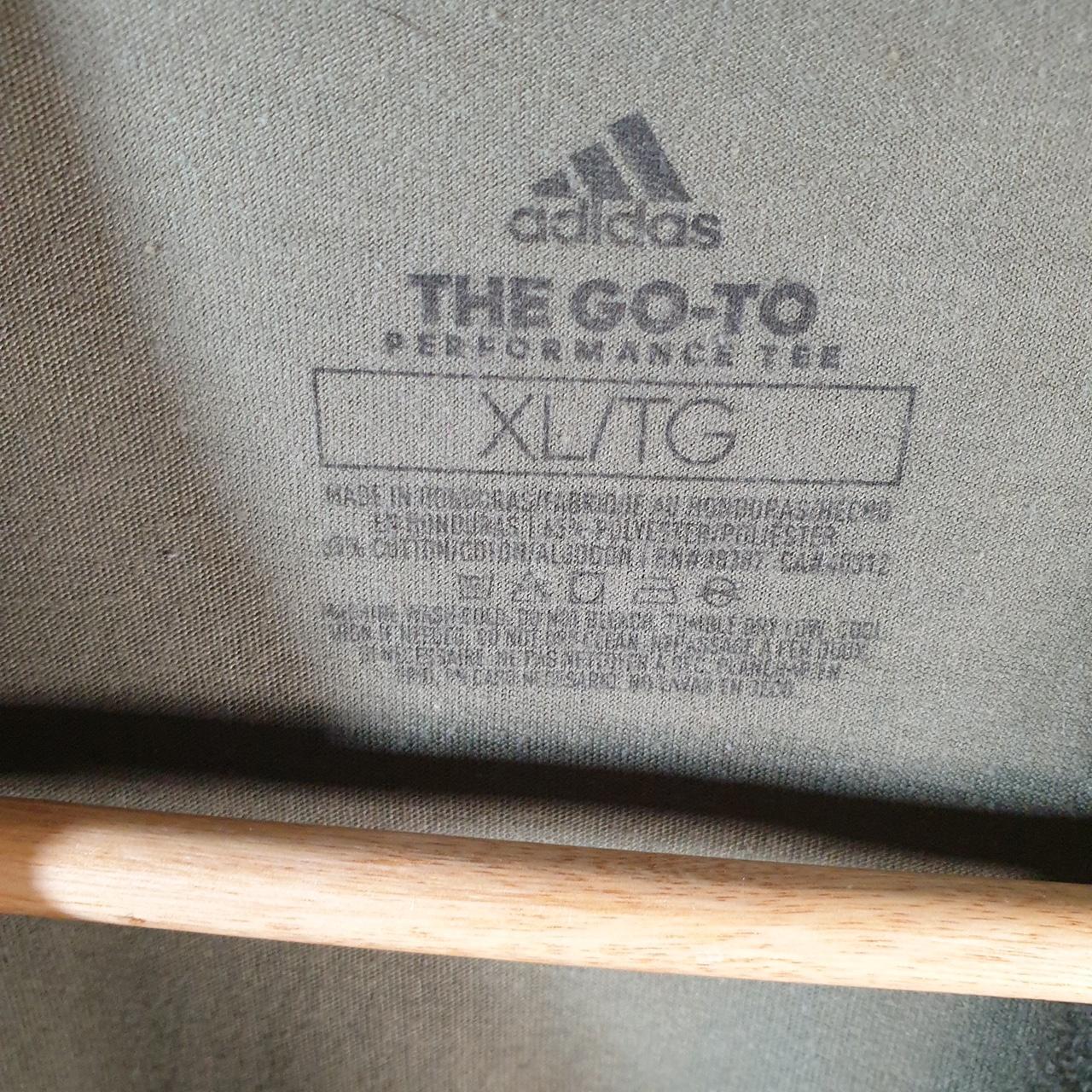 Vintage Adidas Go Tee Performance T Shirt Shirt Men’s XL Khaki Green Three Stripes Logo Athletic