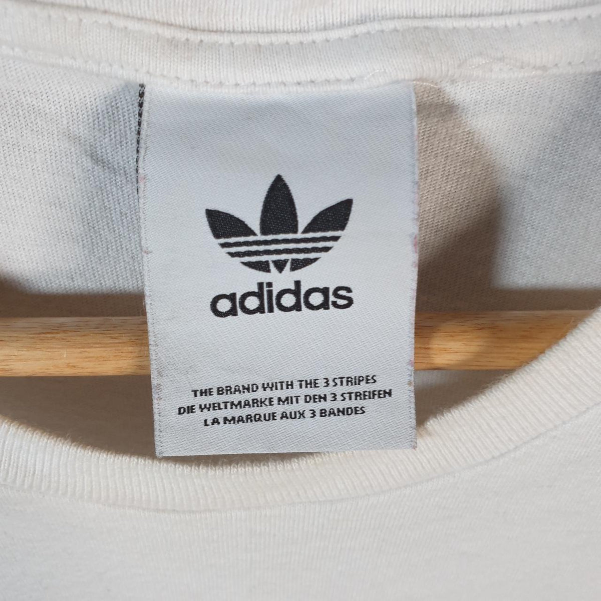 Vintage Adidas Trefoil T Shirt Men’s Medium White Spellout Logo Athletic