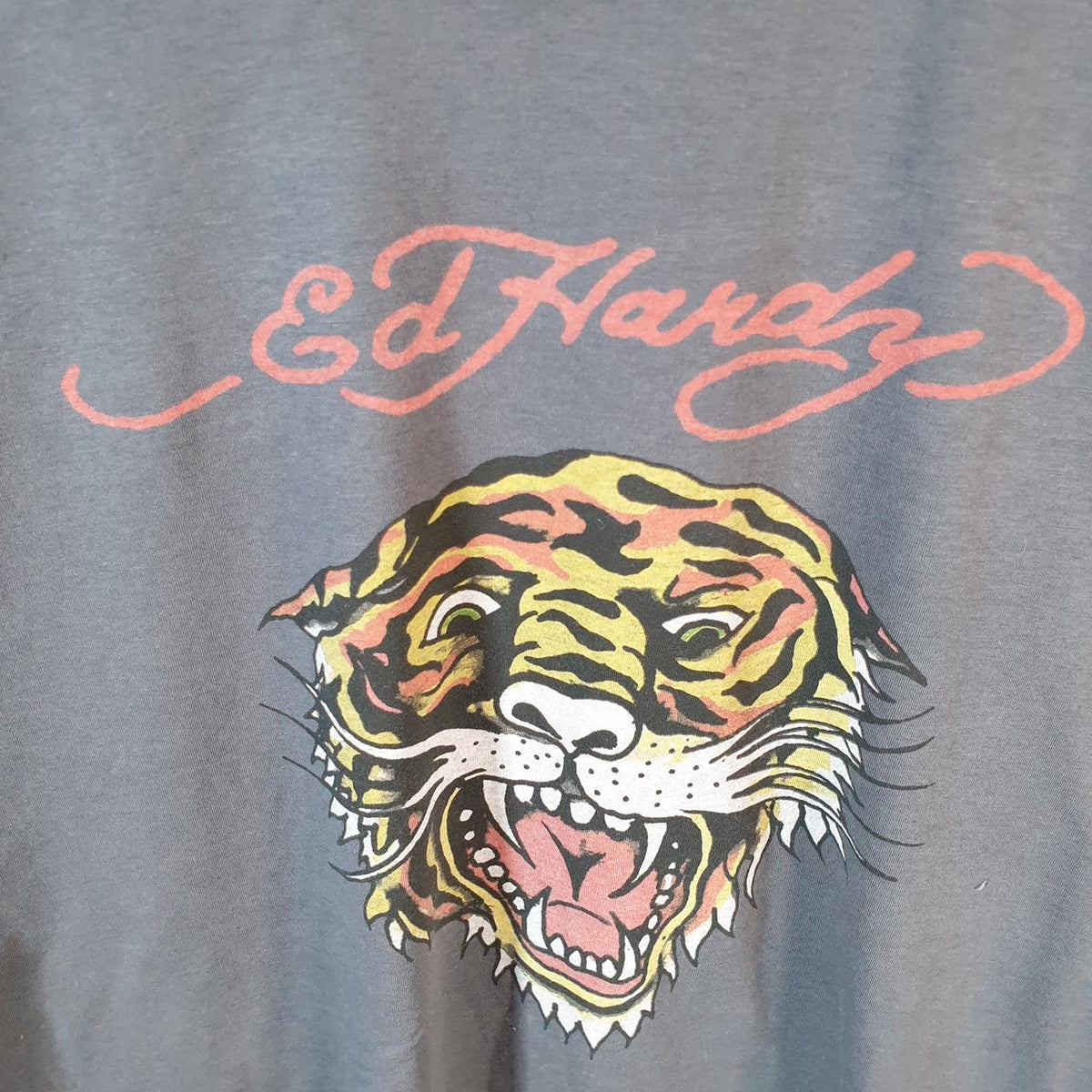 Vintage Ed Hardy T Shirt Men’s Large Grey Christian Audigier Love Heart Graphic Skull Y2K