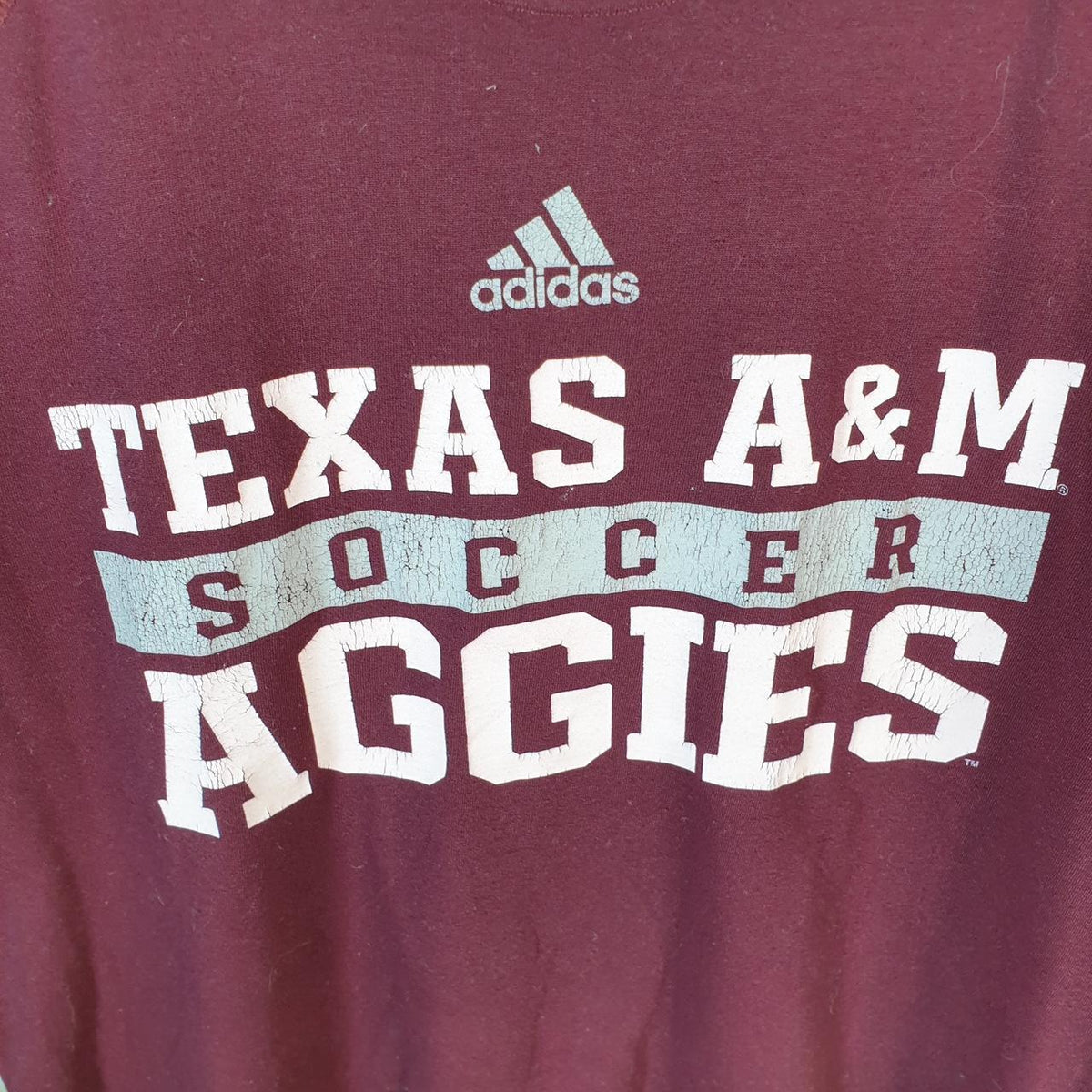 Vintage Adidas Ultimate Texas Aggies T Shirt Men’s Medium Burgundy Three Stripes Logo Athletic