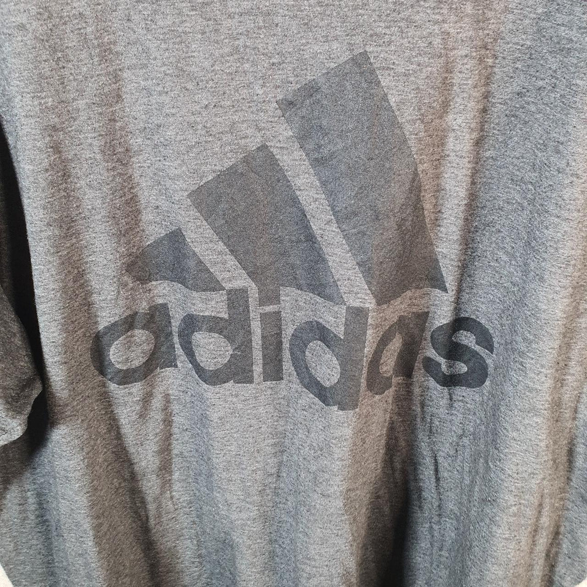 Vintage Adidas Go To Performance Tee T Shirt Men’s 2XL Grey Three Stripes Logo Athletic