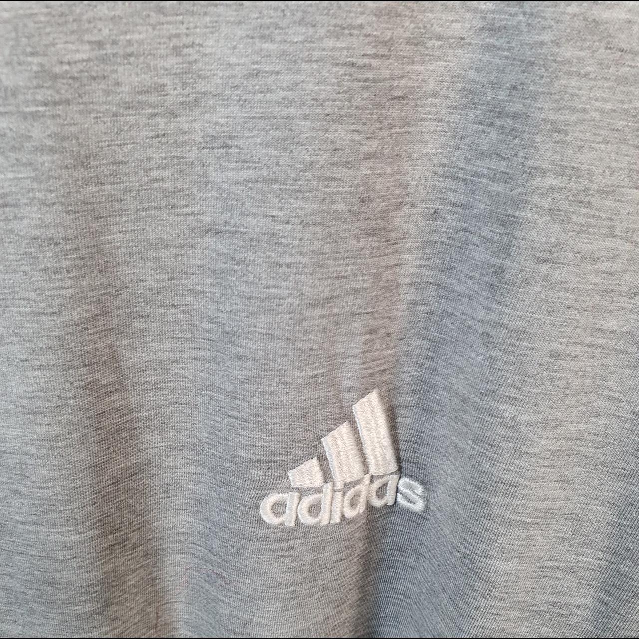 Vintage Adidas 90s USA T Shirt Men’s Medium Grey Three Stripes Logo Athletic