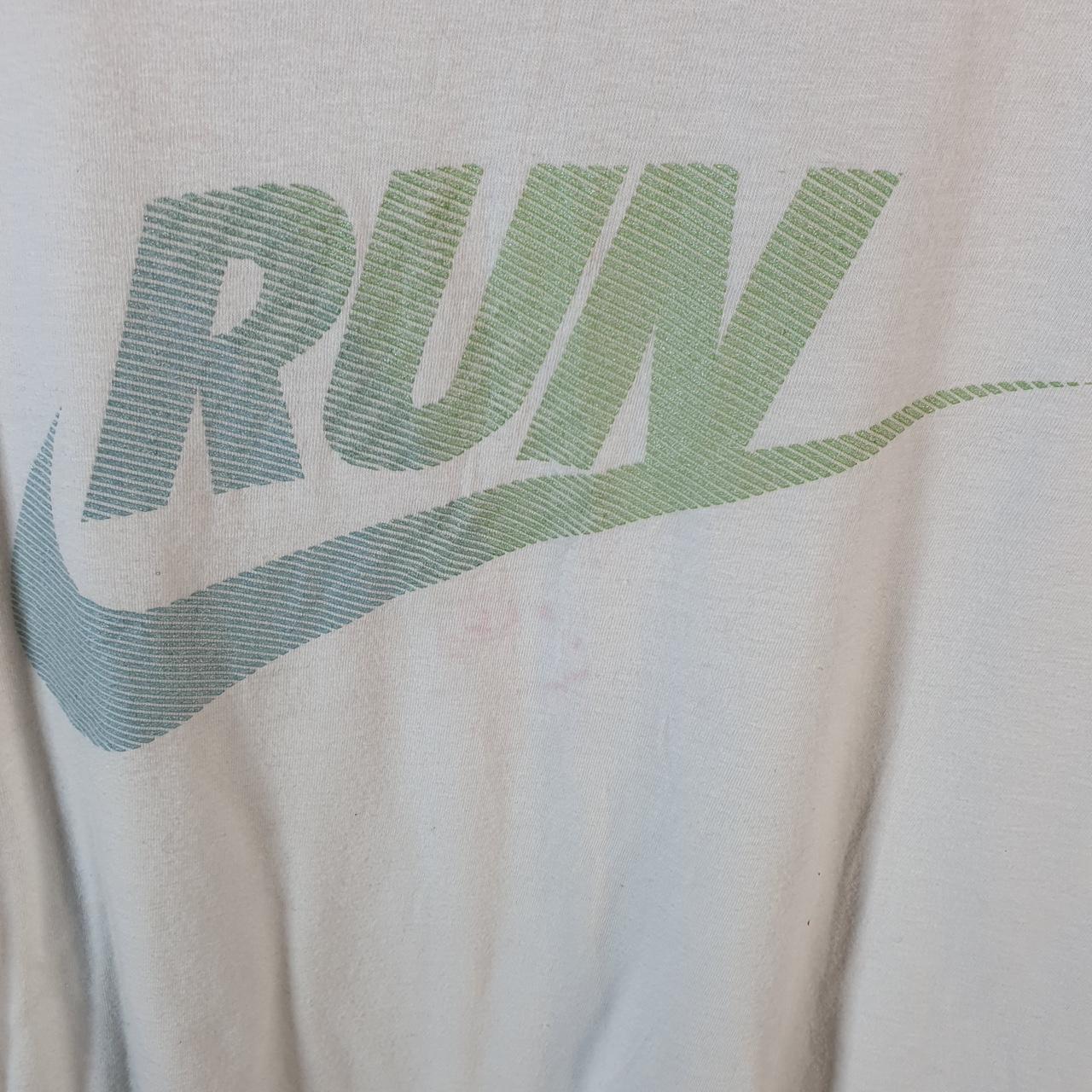 Vintage Nike Run Spellout T Shirt Shirt Men’s Small White Logo Swoosh Athletic
