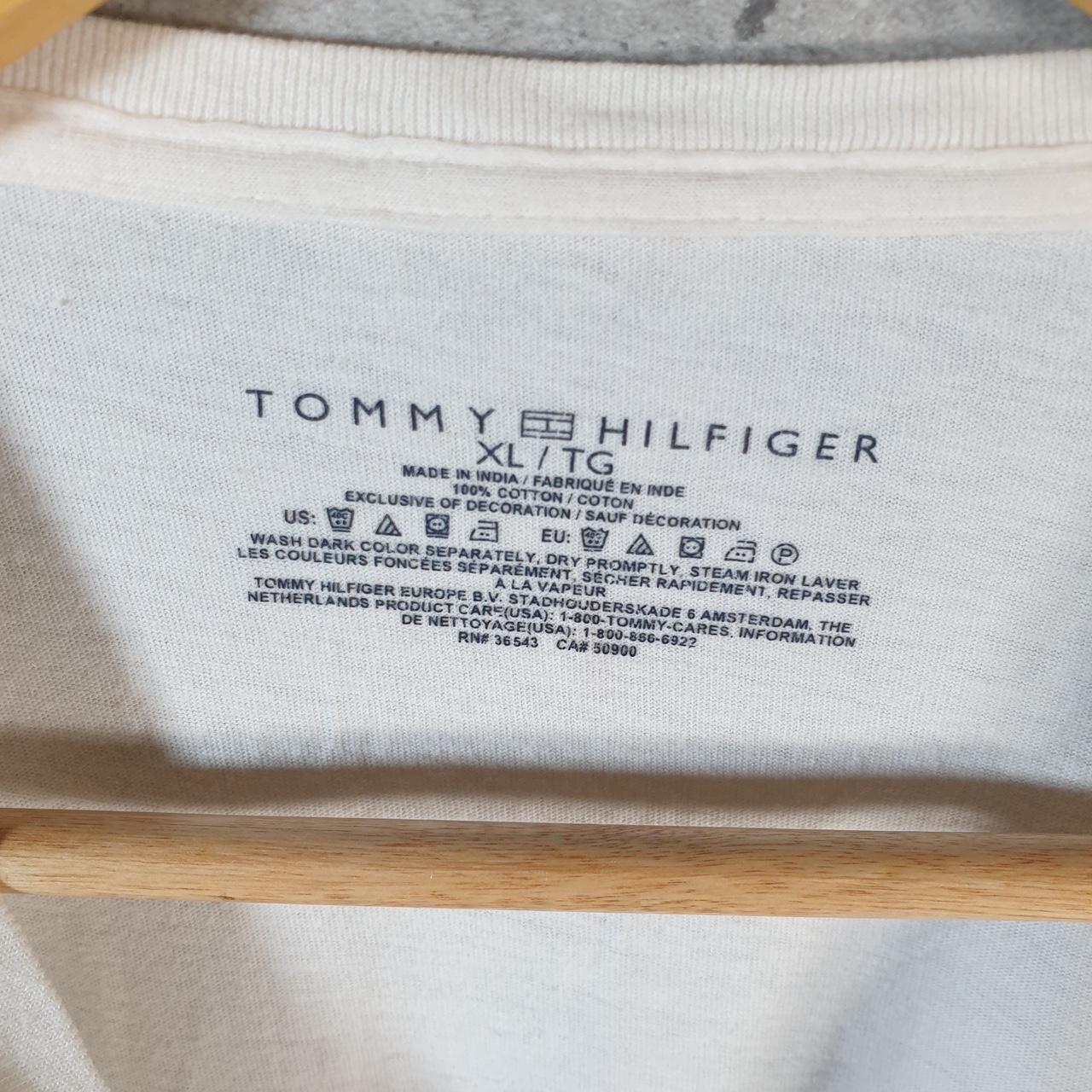 Vintage Tommy Hilfiger T Shirt Men’s XL White Classic Fit Embroidered Logo