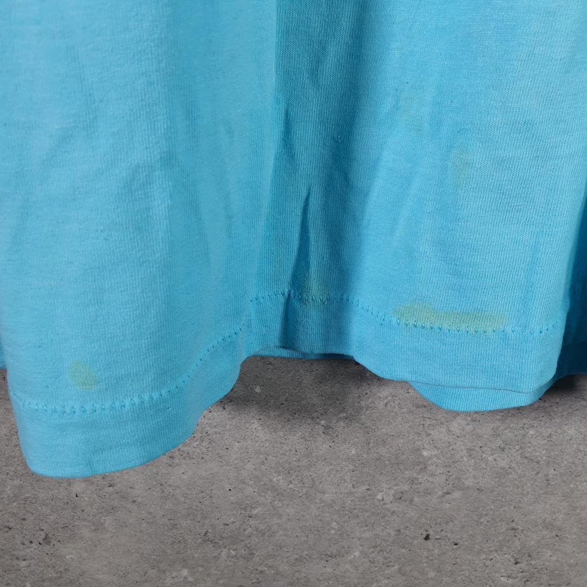 Vintage Fruit of the Loom Best Arizona Feather Single Stitch T Shirt Men’s Large Blue Big Fish Vintage