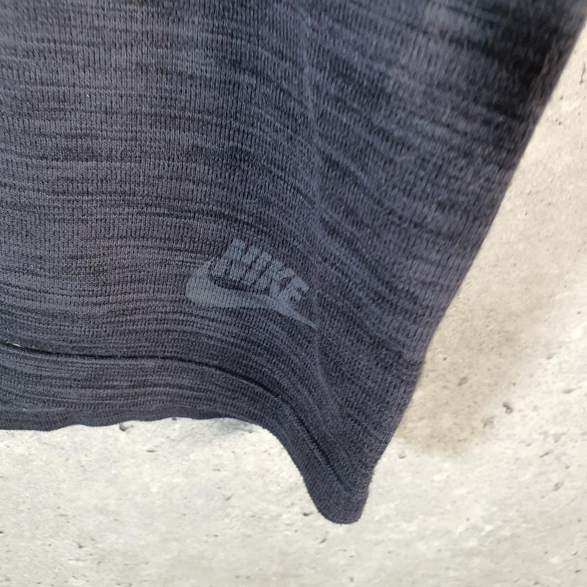 Vintage Nike Tech Fleece Club Graphic T Shirt Men’s Medium Black Swoosh Athletic
