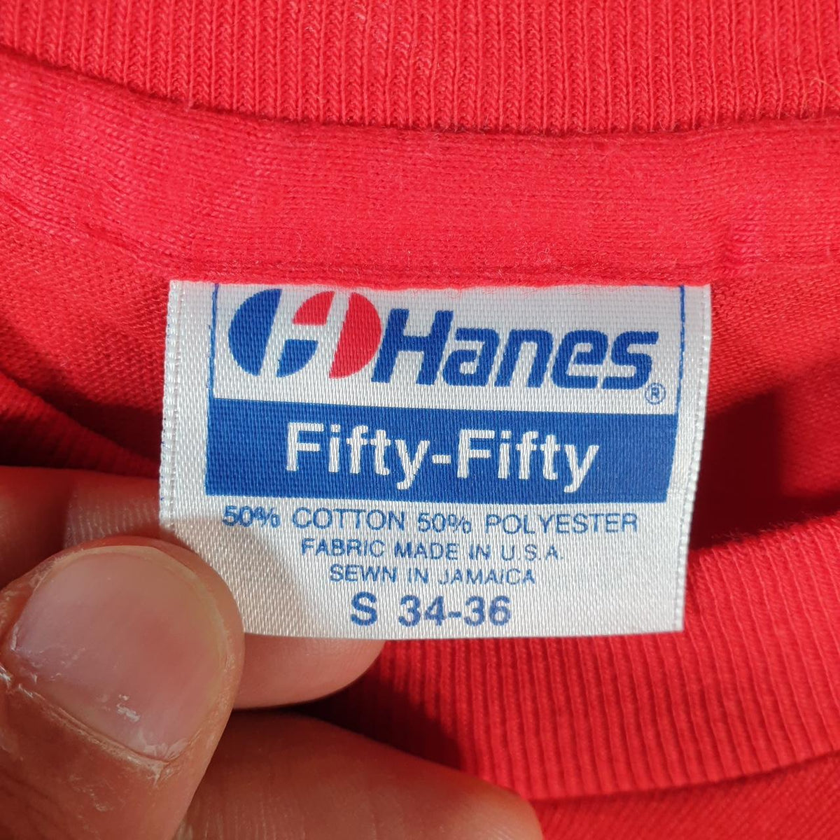 Vintage Hanes Airways Minnesota USA Single Stitch T Shirt Men’s Small Red C9400