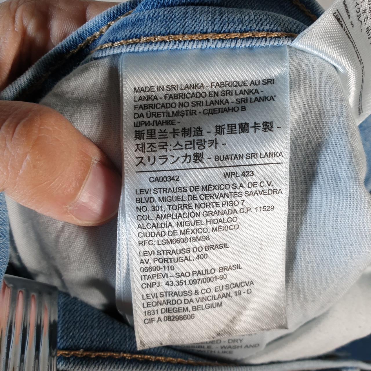 Vintage Levi’s Baggy Shorts Jorts Cargo Womens W29 Blue Relaxed Denim