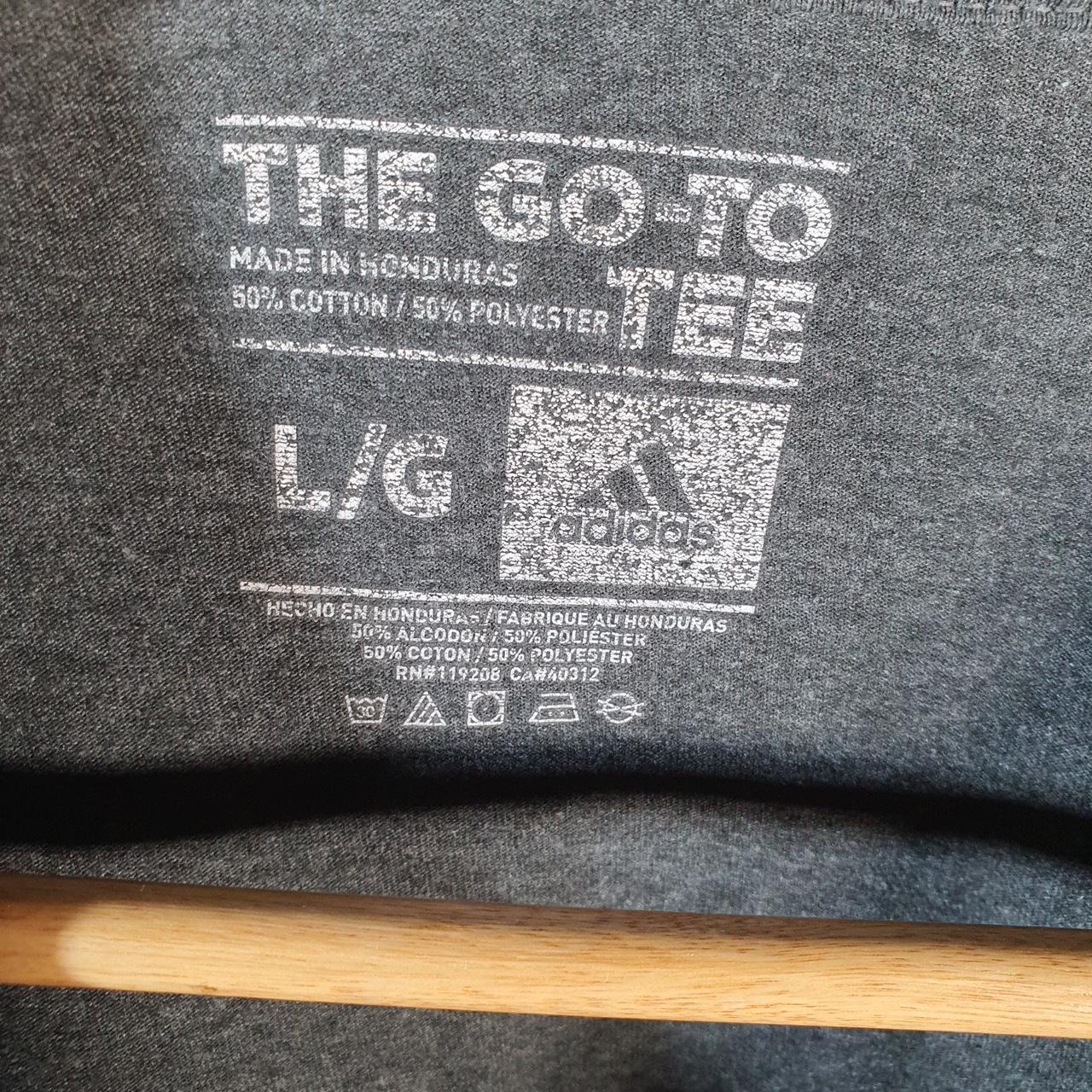 Vintage Adidas Go Tee T Shirt Shirt Men’s Large Grey Three Stripes Logo Athletic C9677