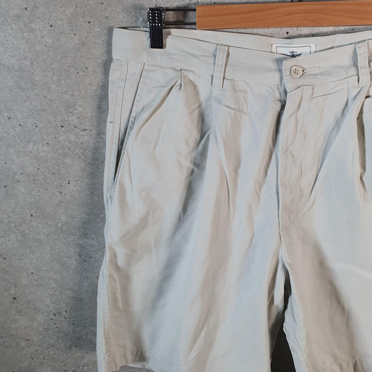 Vintage Dockers Chino Shorts Jorts Cargo Men’s W34 Beige Baggy Cotton A4427