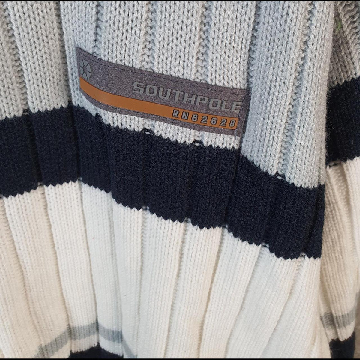 Vintage SouthPole Y2K Spellout Knit Sweater Jumper Mens Large Grey Striped Pullover Hip Hop