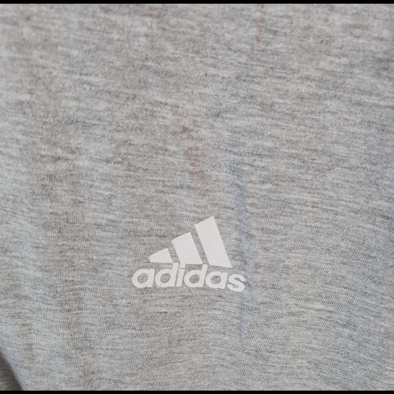 Vintage Adidas Golf T Shirt Men’s 2XL Grey Three Stripes Logo Athletic