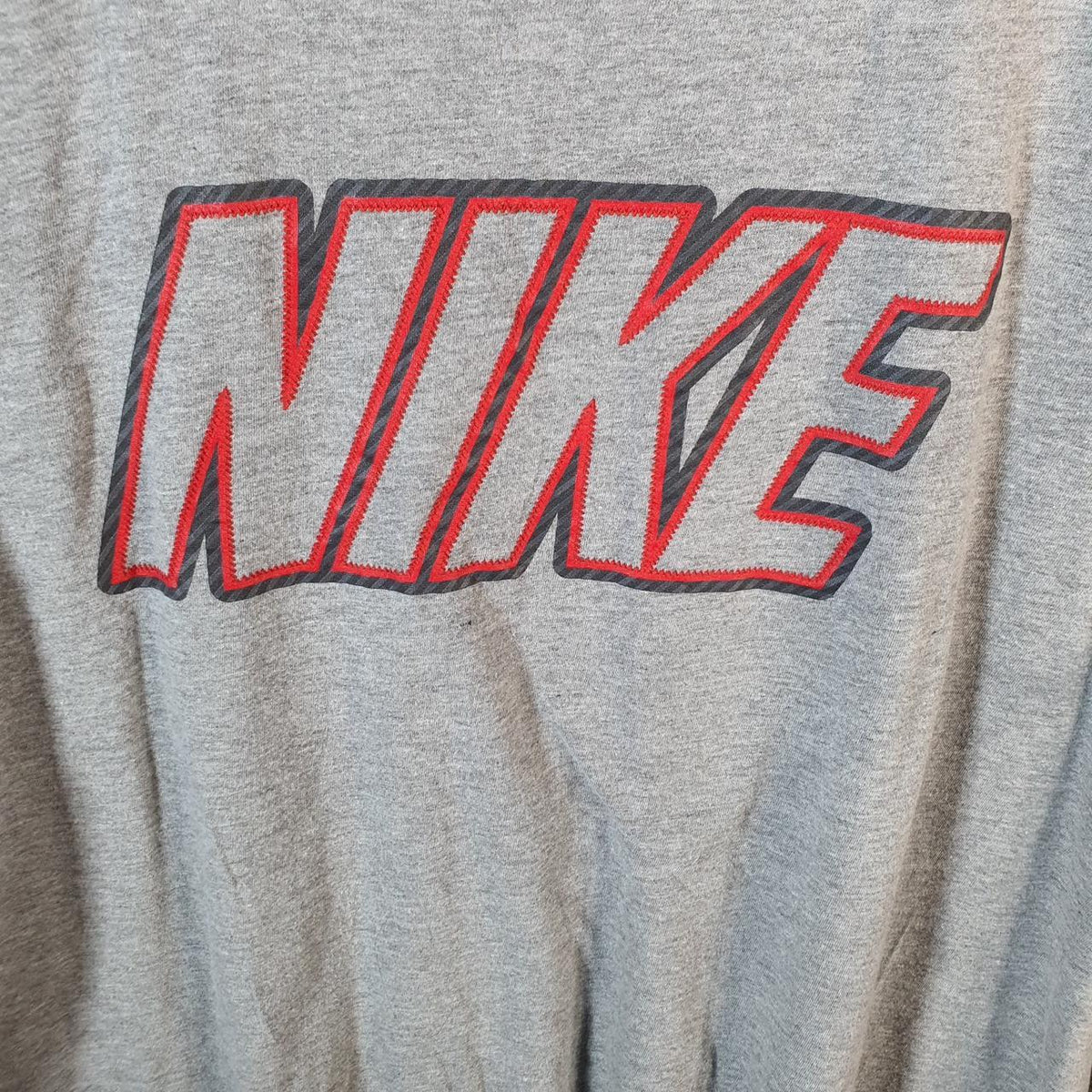 Vintage Nike Embroidered Club T Shirt Men’s Large Grey Swoosh Athletic