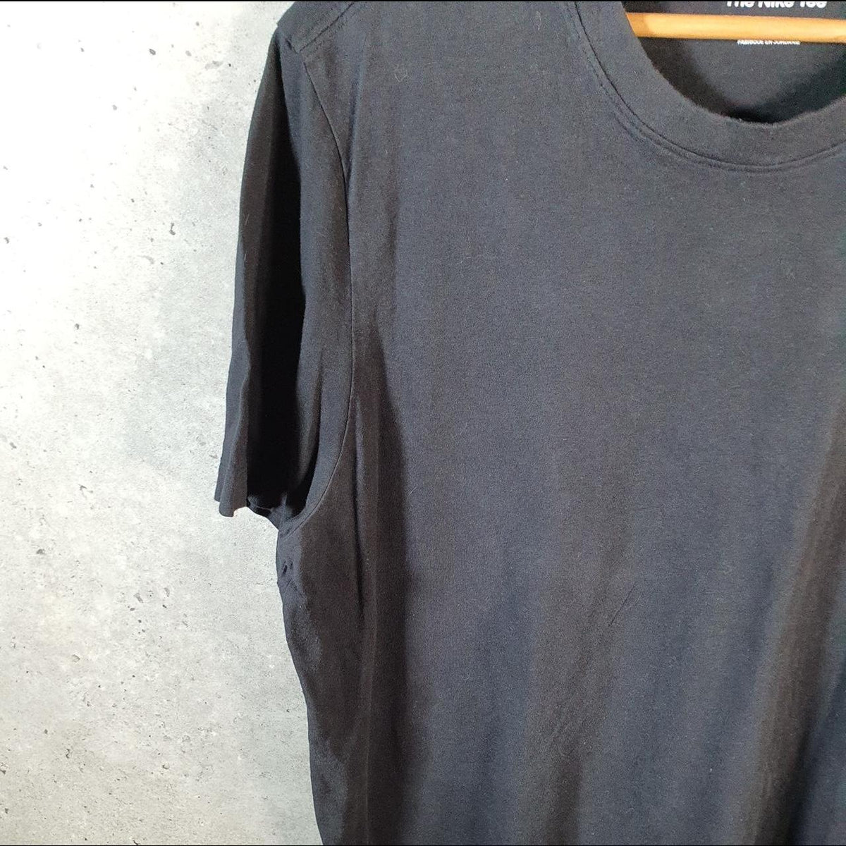 Vintage Nike Club T Shirt Men’s XL Black Embroidered Swoosh Logo Athletic Big Fish Vintage