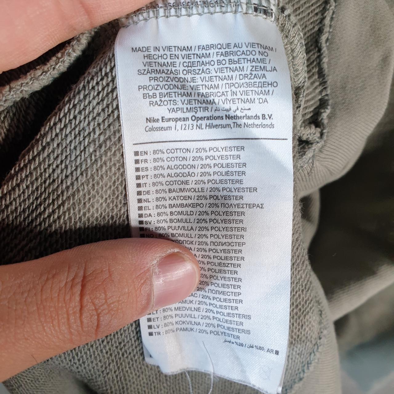 Vintage Nike Club Sweatshirt Mens Large Grey Swoosh Y2K Pullover Embroidered Logo