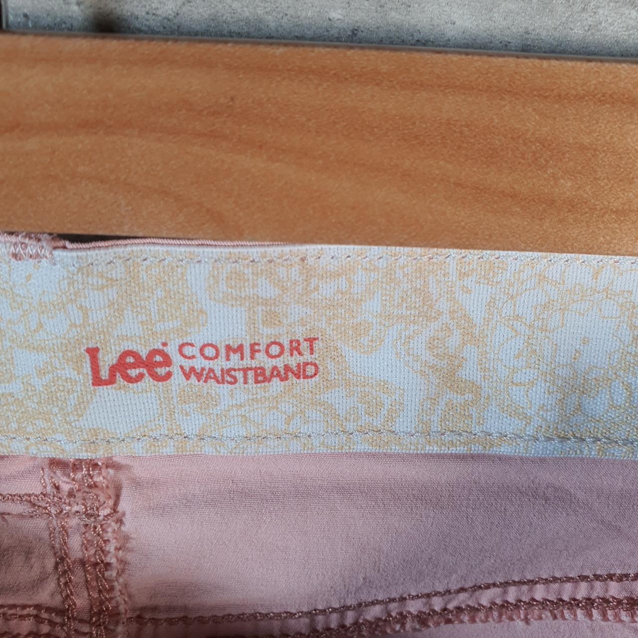 Vintage Lee Chino Shorts Jorts Cargo Womens W34 Pink Baggy Cotton A4396