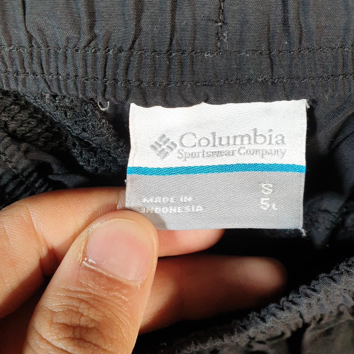 Vintage Columbia Performance Fishing Gear Shorts Womens Small Black Athletic Hiking