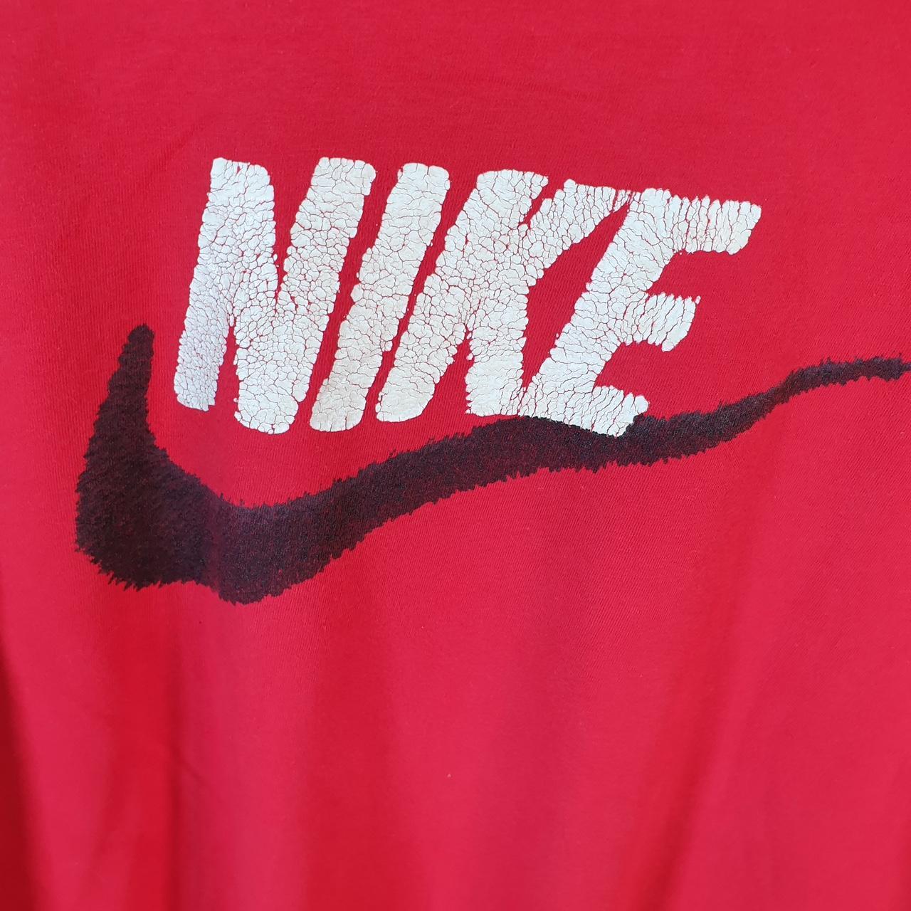 Vintage Nike Spellout Club T Shirt Men’s M Red Logo Swoosh Athletic