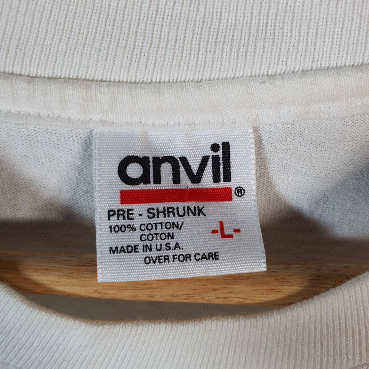 Vintage Anvil Ribbon Jewels Graphic USA 90s USA Single Stitch T Shirt Men’s Large White C9473
