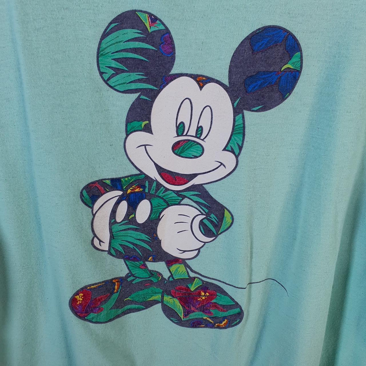 Vintage Disney Family Fun Land Mickey Mouse T Shirt Men’s XL Blue Graphic Cartoon