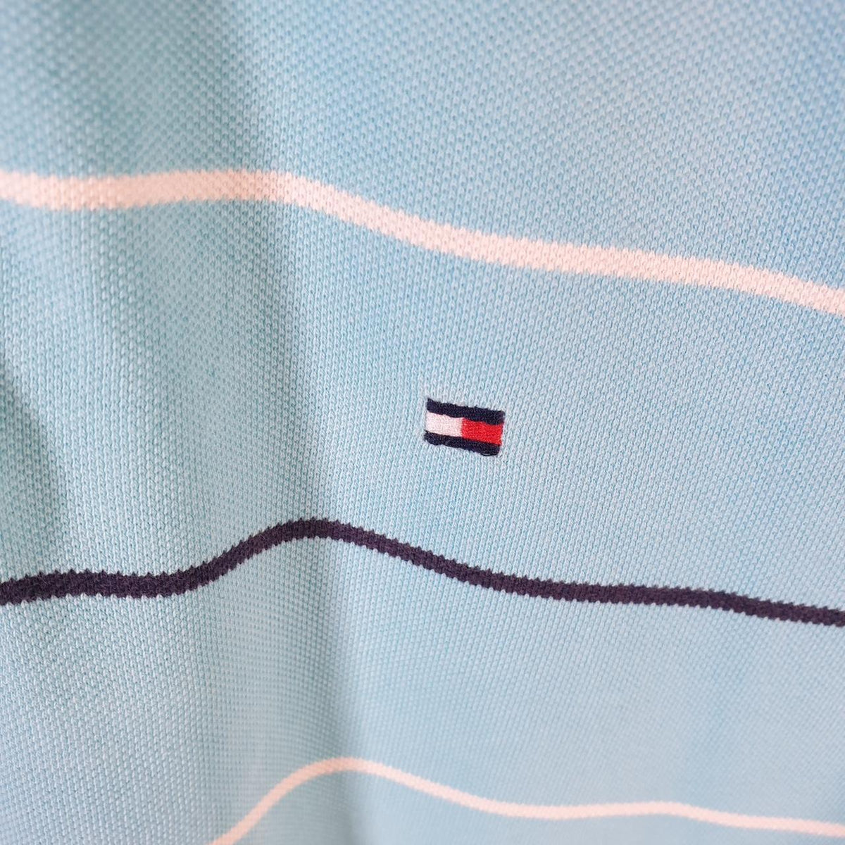 Vintage Tommy Hilfiger Polo Shirt Men’s Medium Blue Striped Custom Fit Embroidered Logo