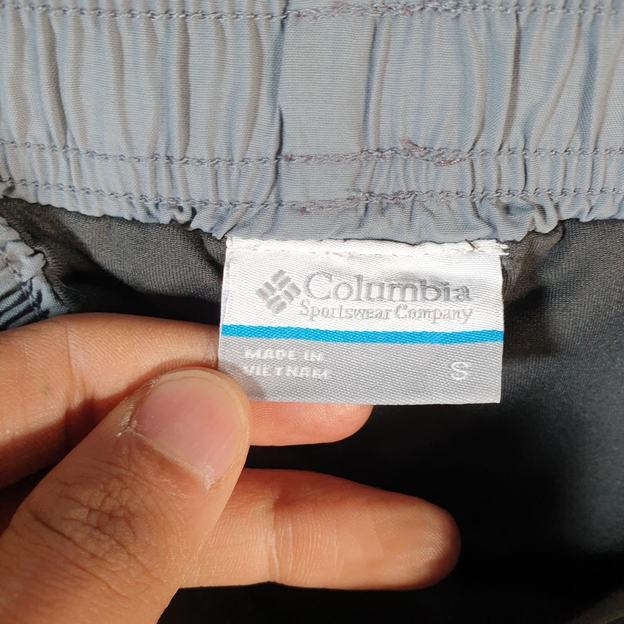 Vintage Columbia Performance Fishing Gear Shorts Men’s Small Grey Athletic Hiking