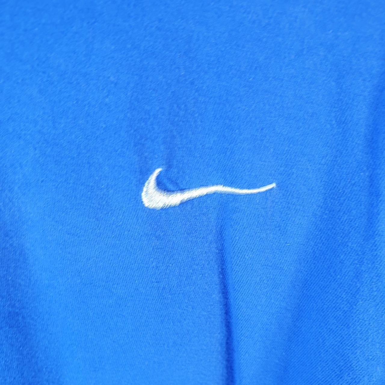 Vintage Nike Embroidered T Shirt Men’s Medium Blue Logo Swoosh Athletic