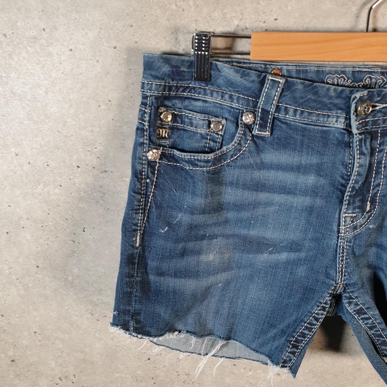 Vintage Miss Me Baggy Y2K Hip Hop Jeans Shorts Jorts Womens W32 Blue Denim Low Rise