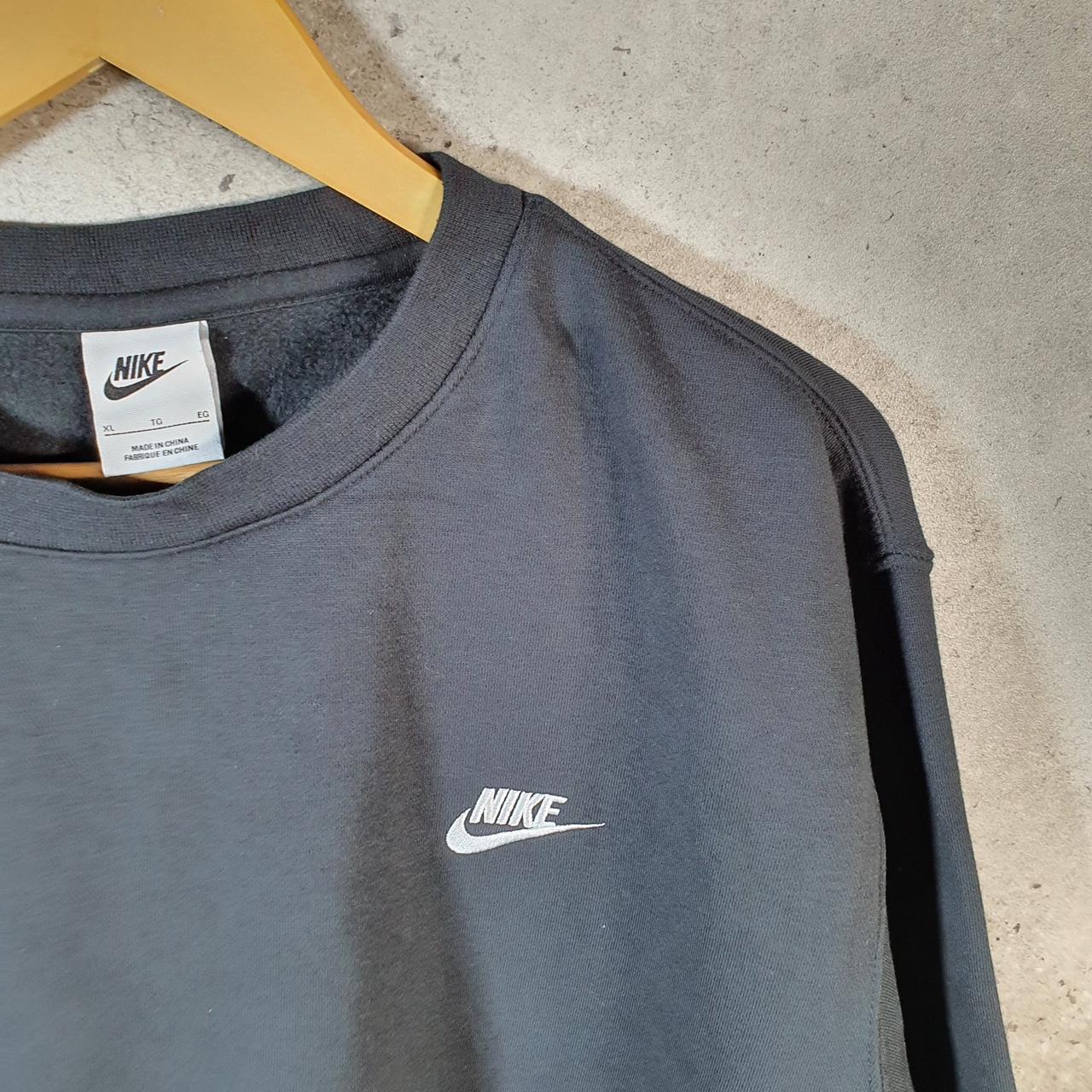 Vintage Nike Club Embroidered Sweatshirt Men’s XL Black Swoosh Y2K Pullover Logo