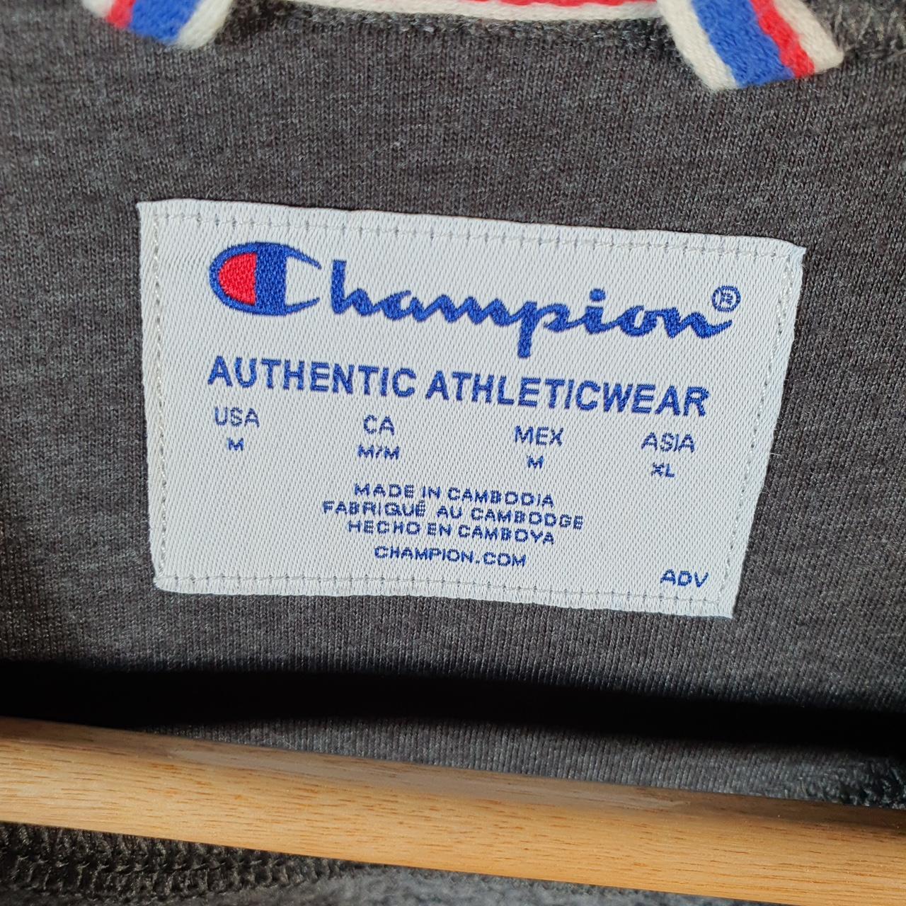 Vintage Champion Sweatshirt Men’s Medium Grey USA Pullover Spellout Logo