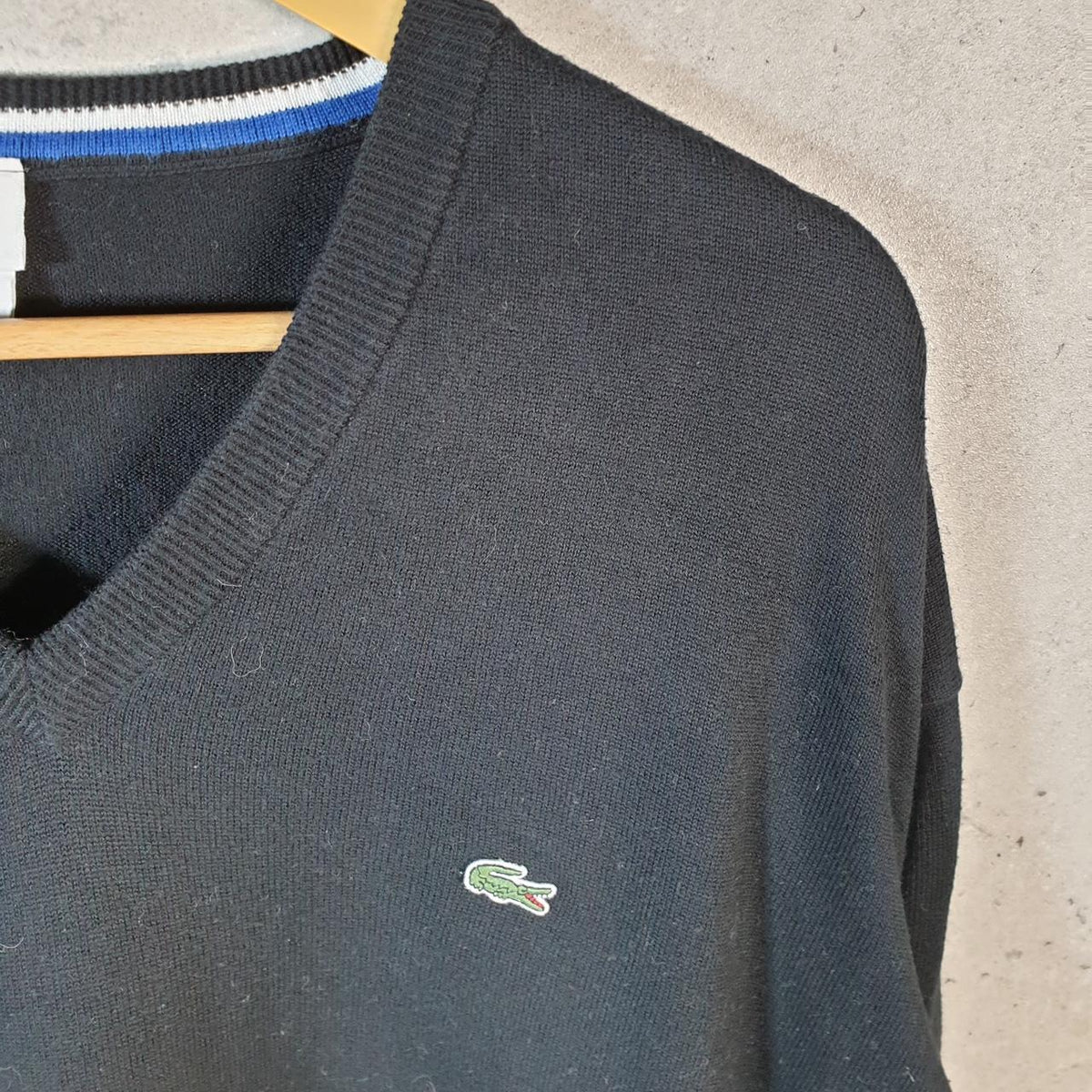 Vintage Lacoste Sweatshirt Men’s 2XL Black Pullover Logo Y2K Jumper Logo Casual