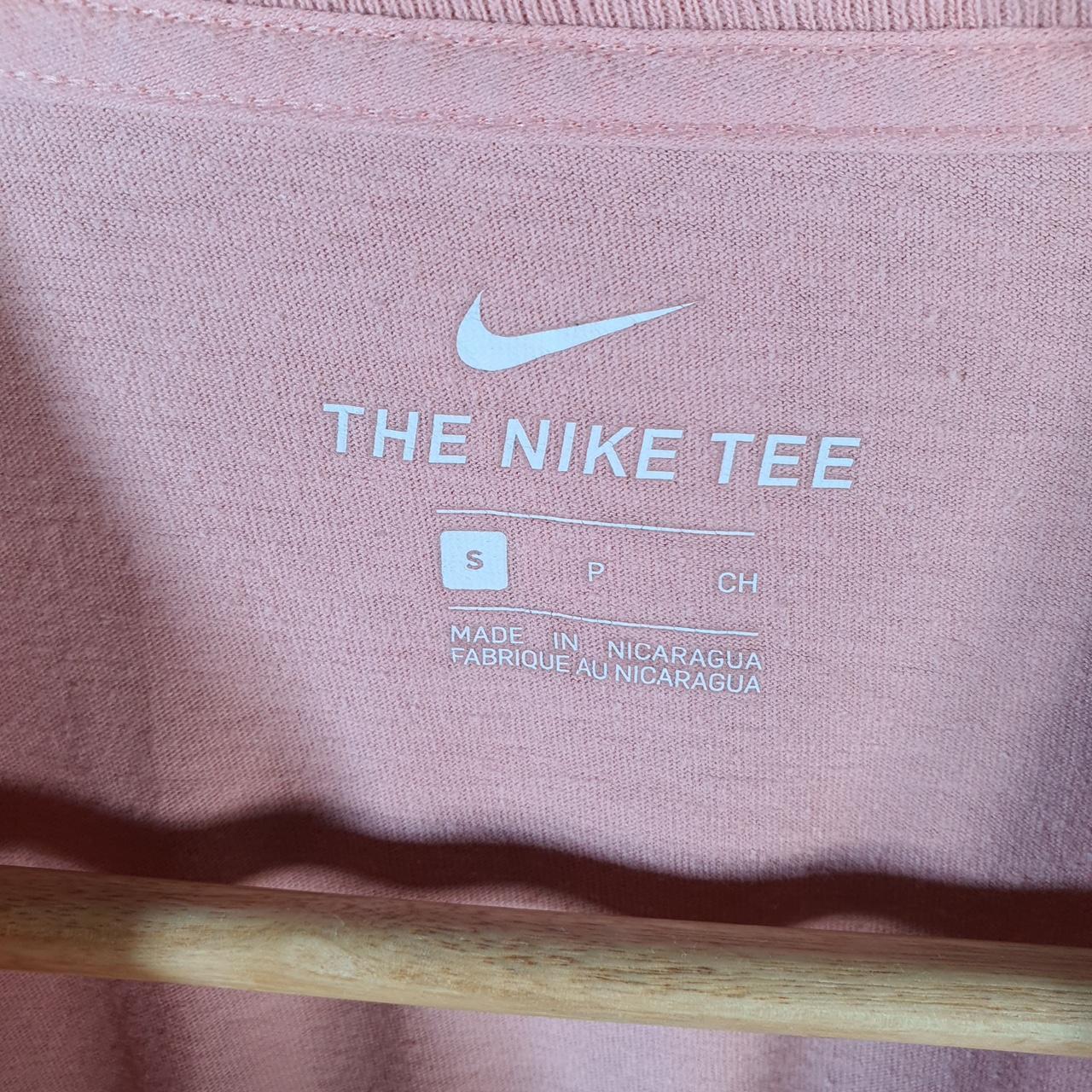 Vintage Nike Club Spellout T Shirt Mens Small Pink Logo Swoosh Athletic