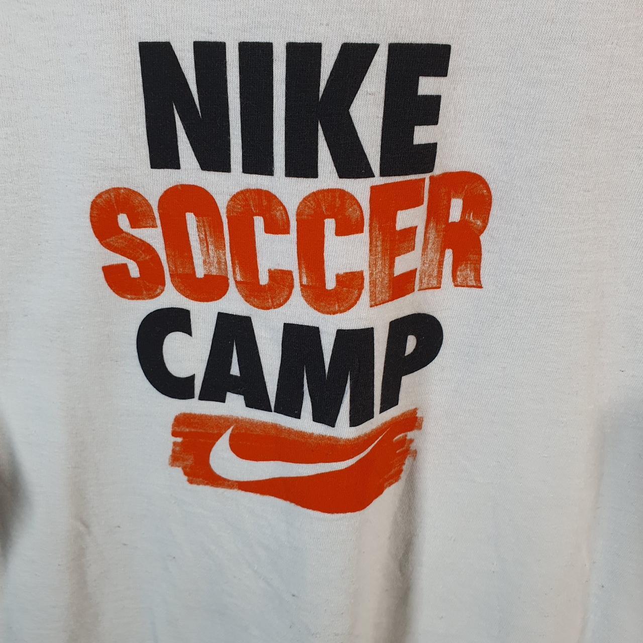 Vintage Nike Soccer Camp T Shirt Men’s Medium White Logo Swoosh Athletic