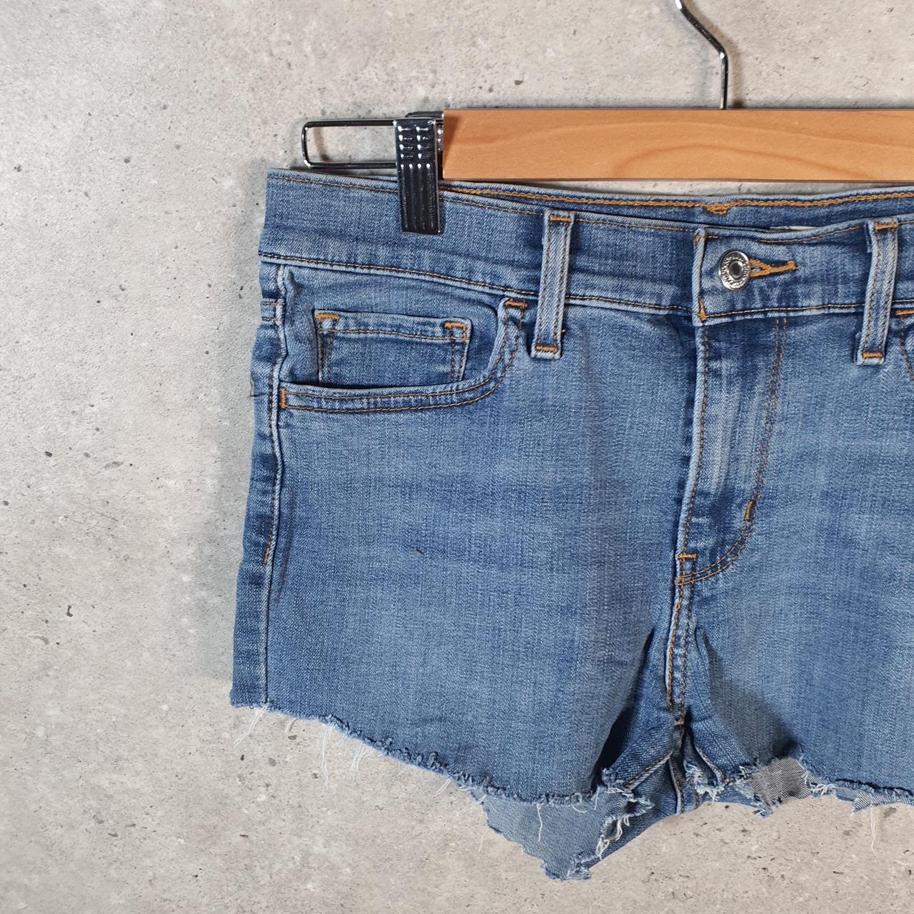 Vintage Levi’s 710 Cut Off Skinny Shorts Jorts Cargo Womens W29 Blue Relaxed Denim