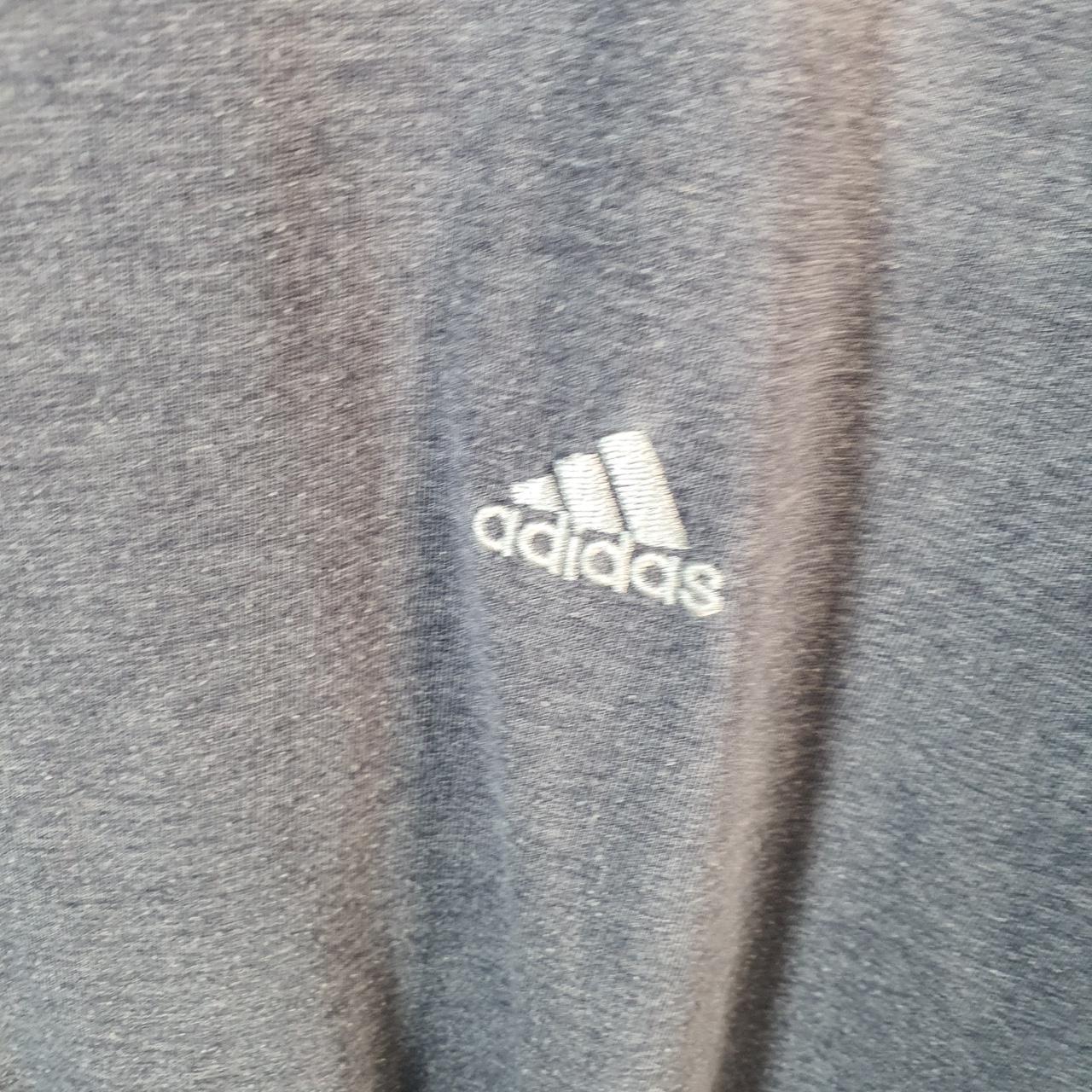 Vintage Adidas T Shirt Men’s Medium Grey Three Stripes Logo Athletic