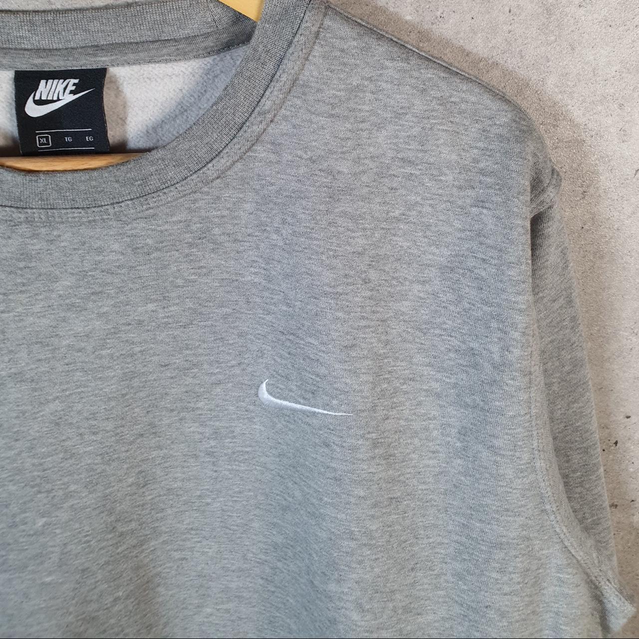 Vintage Nike Club Embroidered Sweatshirt Men’s XL Grey Swoosh Y2K Pullover Logo