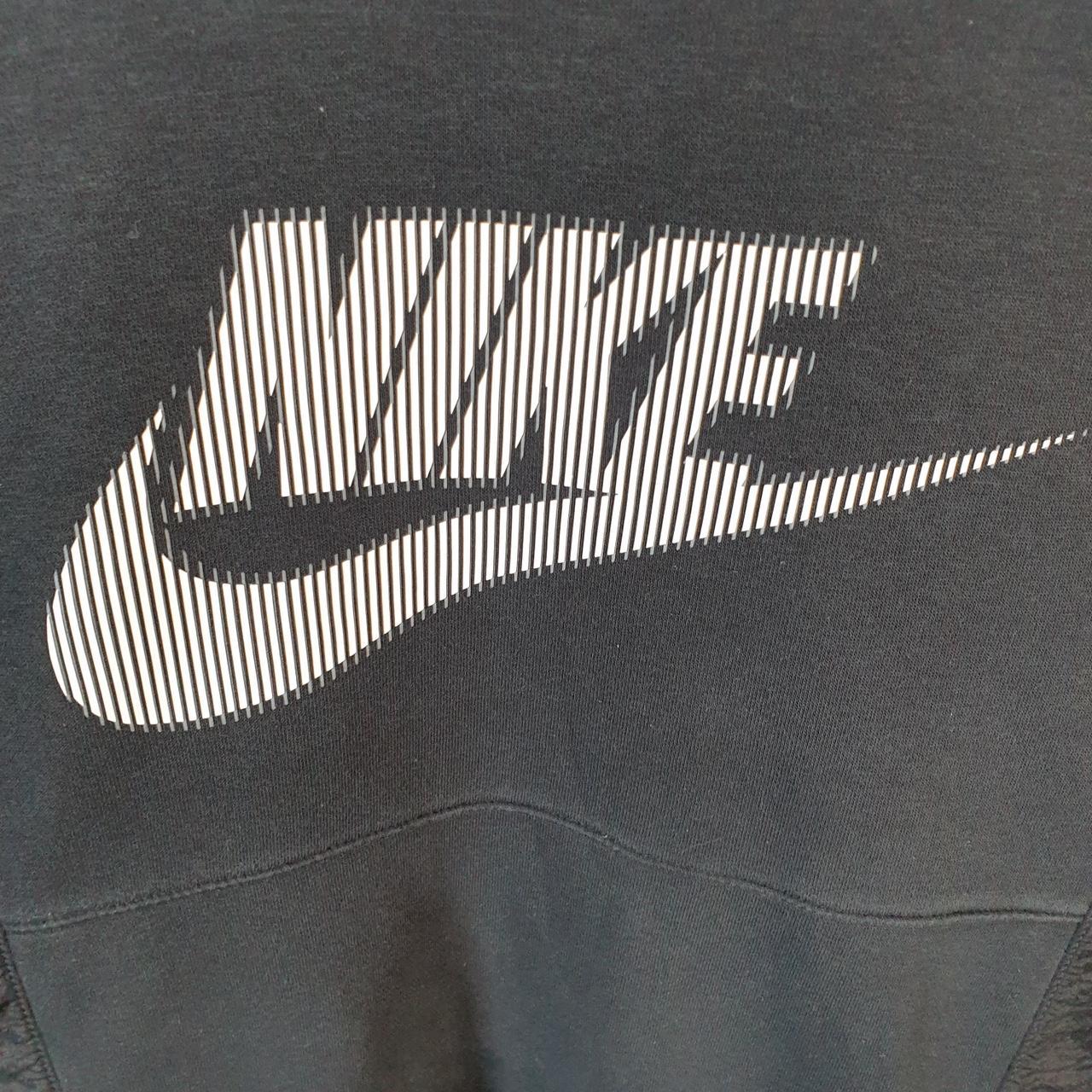 Vintage Nike Club Embroidered Sweatshirt Men’s Medium Black Swoosh Y2K Pullover Logo