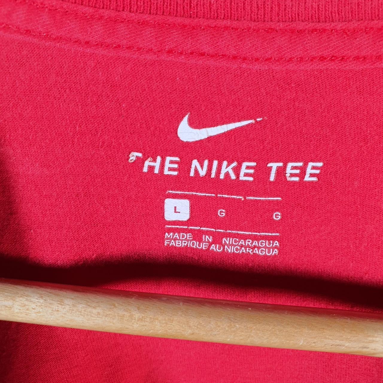 Vintage Nike T Shirt Men’s Large Red Printed Single Swoosh Logo Athletic Big Fish Vintage