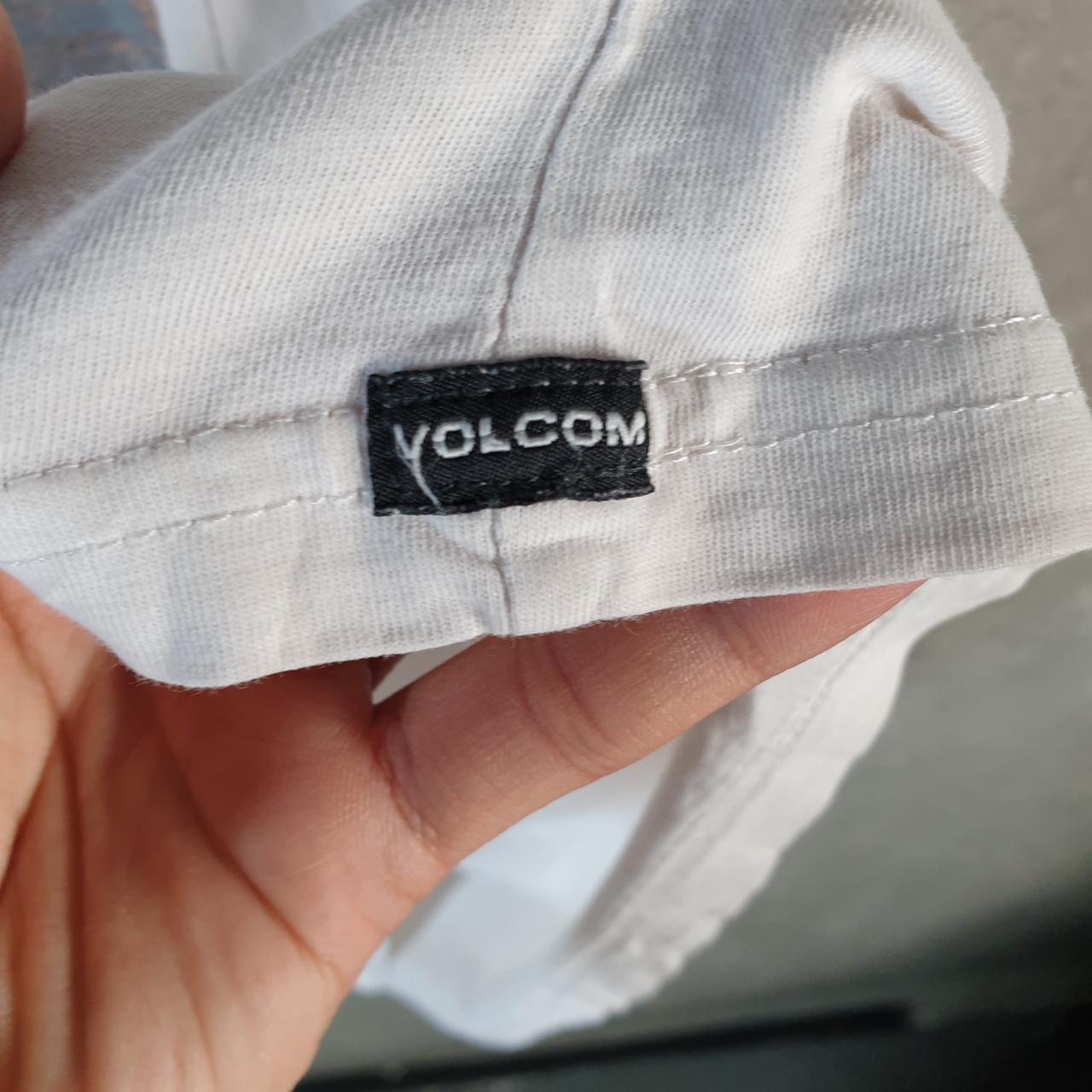 Vintage Volcom Stone Y2K T Shirt Men’s Medium White Casual Sports Logo Athletic