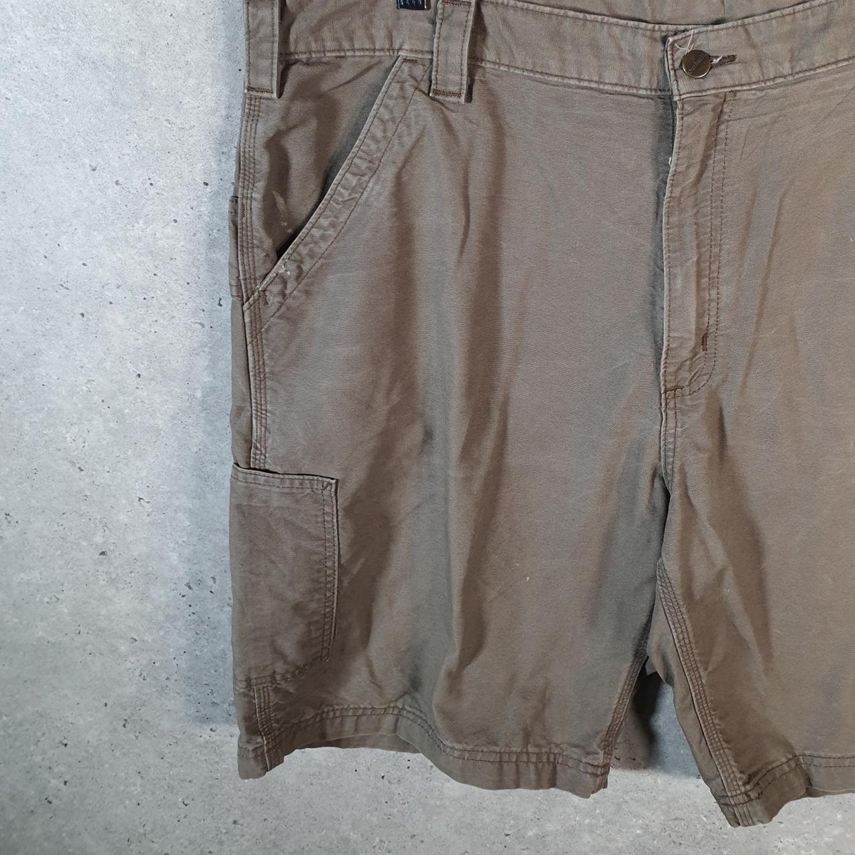 Vintage Carhartt Baggy Carpenter Shorts Jorts Cargo Men’s W40 Brown Relaxed Fit Workwear Big Fish Vintage