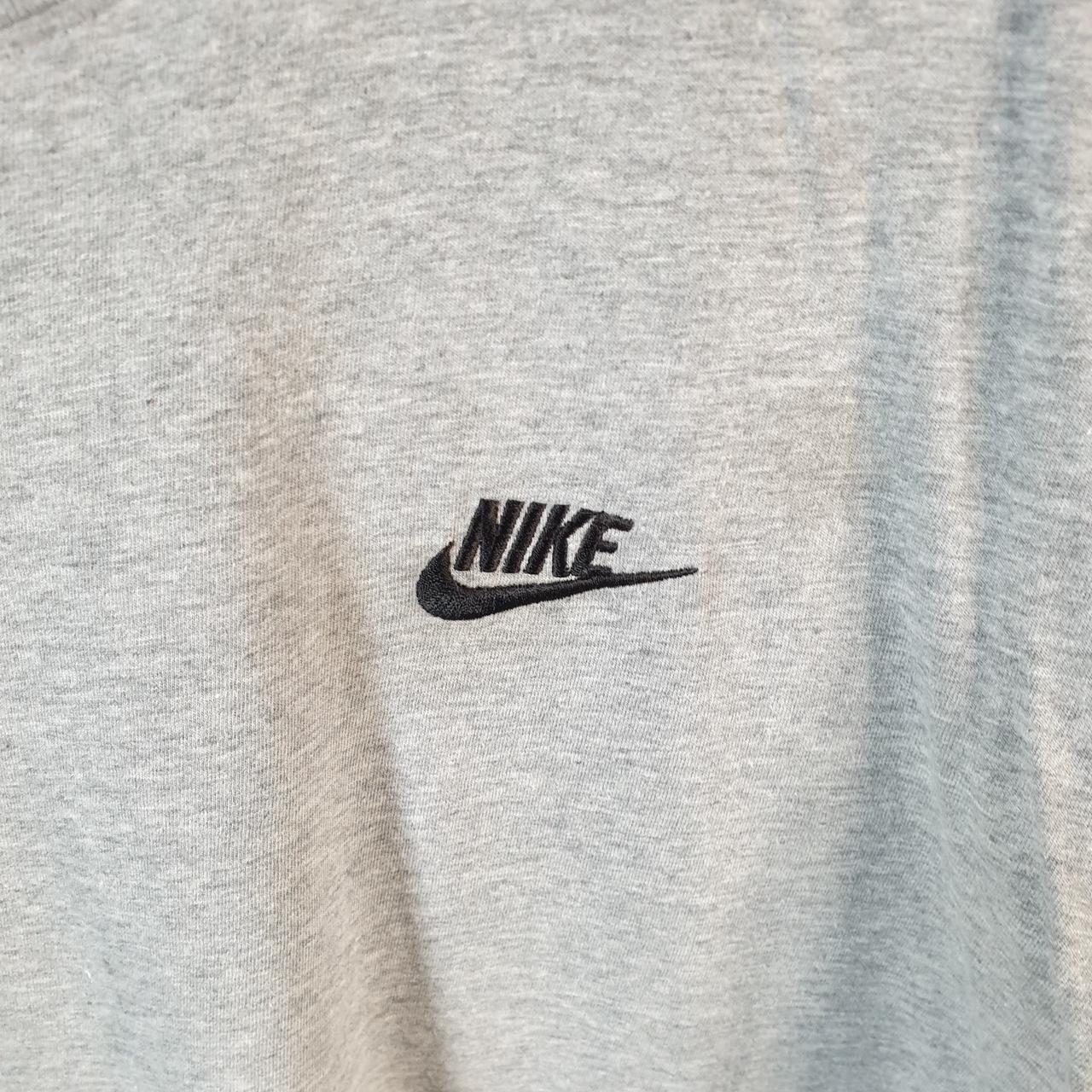 Vintage Nike Club Embroidered T Shirt Men’s Large Grey Logo Swoosh Athletic