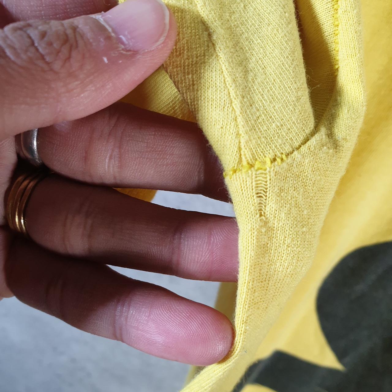 Vintage Stussy Spellout Printed T Shirt Men’s Medium Yellow Graphic Short Sleeve Big Fish Vintage