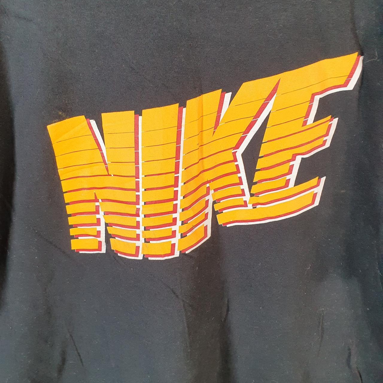 Vintage Nike Spellout T Shirt Men’s Medium Black Logo Swoosh Athletic