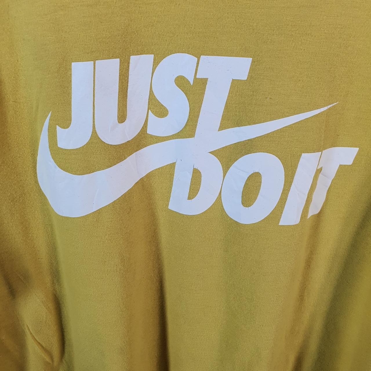 Vintage Nike Spellout Just Do It T Shirt Men’s Medium Yellow Logo Swoosh Athletic