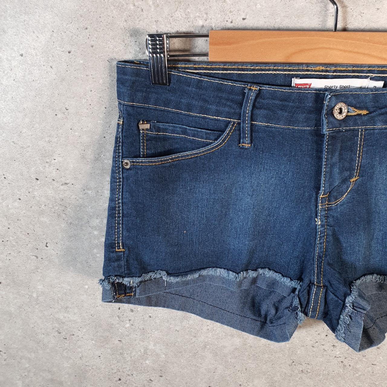 Vintage Levi’s Cut Off Shorts Jorts Cargo Womens W30 Blue Relaxed Denim