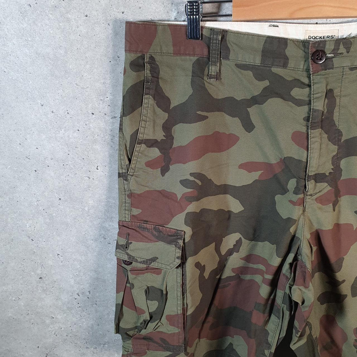 Vintage Dockers Chino Shorts Jorts Cargo Men’s W38 Camouflage Green Brown Baggy Cotton A4413